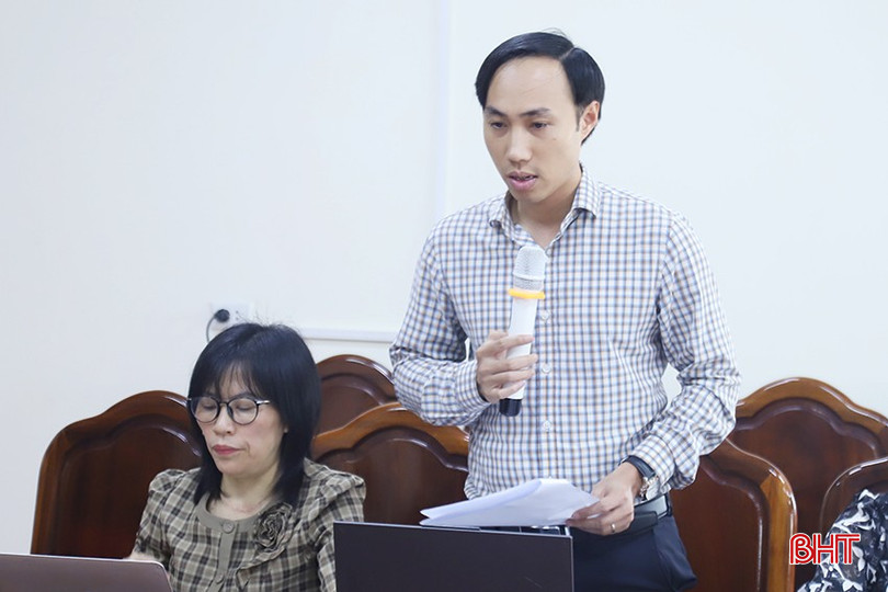 Phó Bí thư Tỉnh đoàn Từ Tuấn Phương tham luận về chuyển đổi số trong công tác PBGDPL cho đoàn viên thanh niên. bqbht_br_09.jpg