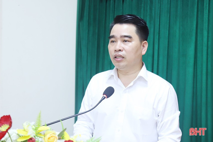Phó Giám đốc Sở Tư pháp Đinh Văn Hồng phát biểu bế mạc. bqbht_br_4.jpg