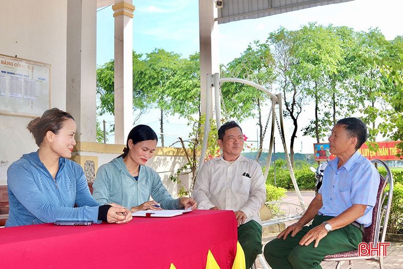 Sự đồng thuận, tin tưởng của Nhân dân chính là yếu tố cốt lõi tạo nên sức mạnh cho phong trào “Toàn dân bảo vệ an ninh Tổ quốc” ở Hà Tĩnh. bqbht_br_23.jpg