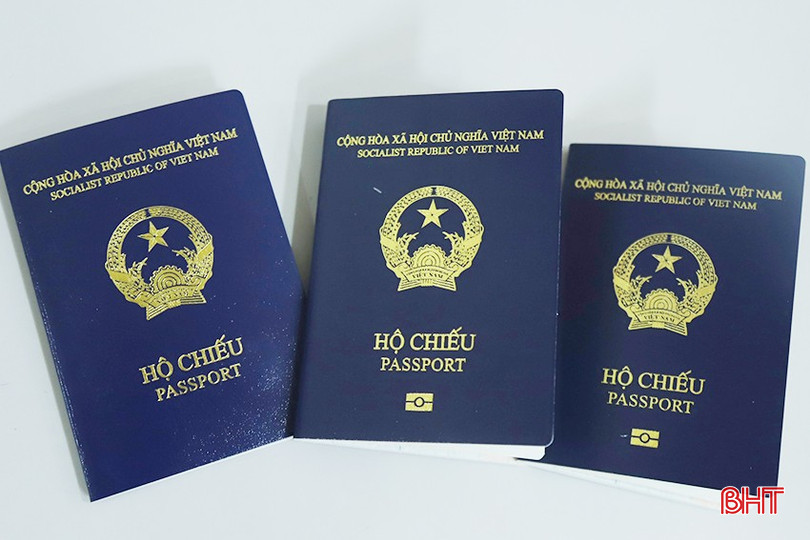 Tỷ lệ hồ sơ đề nghị cấp hộ chiếu trực tuyến tại Phòng Quản lý xuất nhập cảnh là 86,9%. bqbht_br_111.jpg
