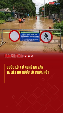 Quốc lộ 7 ở Nghệ An vẫn tê liệt do nước lũ chưa rút