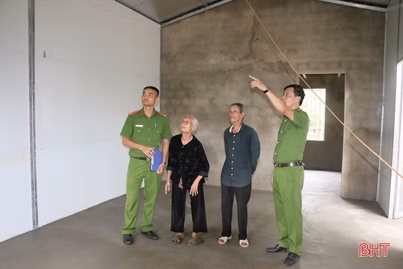 Niềm vui từ những ngôi nhà kiên cố do Bộ Công an hỗ trợ tại Hà Tĩnh