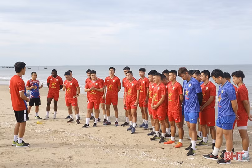 Hồng Lĩnh Hà Tĩnh hội quân, lộ diện các tân binh mùa giải mới
