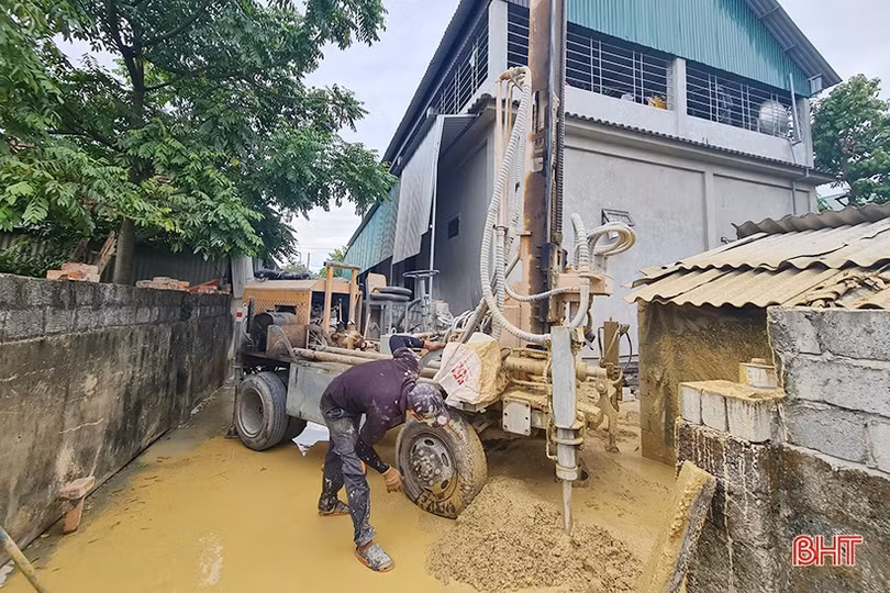 Những người “kiếm cơm từ lòng đất