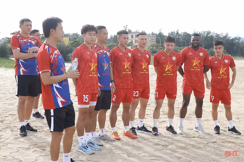 Hàng loạt nhân sự mới - cuộc thử nghiệm lối chơi của Hồng Lĩnh Hà Tĩnh