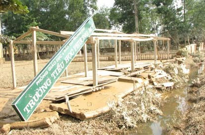 Trường Tiểu học Phương Mỹ gần như bị xóa sổ