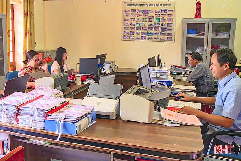 bqbht_br_do-chua-du-co-cau-to-chuc-nen-cac-vien-chuc-trung-tam-dich-vu-tong-hop-buoc-phai-lam-viec-chung-voi-cong-chuc-phong-van-hoa-phong-kinh-te-1.jpg
