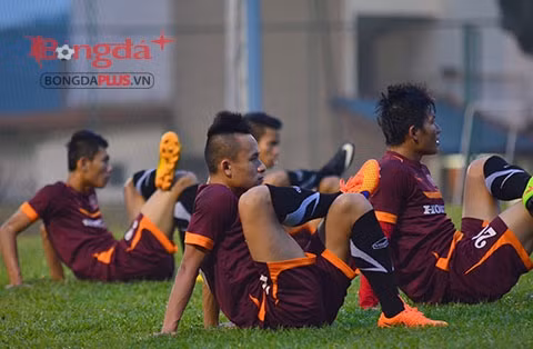 U23 Việt Nam bị "làm khó" ngay trong buổi tập đầu tiên tại Malaysia ảnh 2