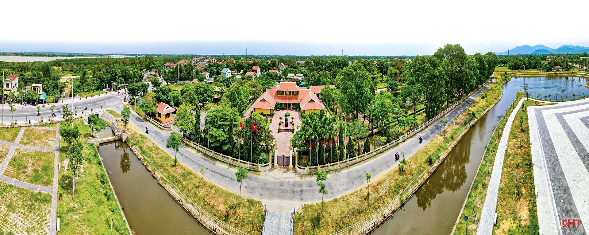 Phát huy truyền thống văn hóa quê hương, Hà Tĩnh vươn tới giàu mạnh, văn minh, vững bước trên chặng đường mới