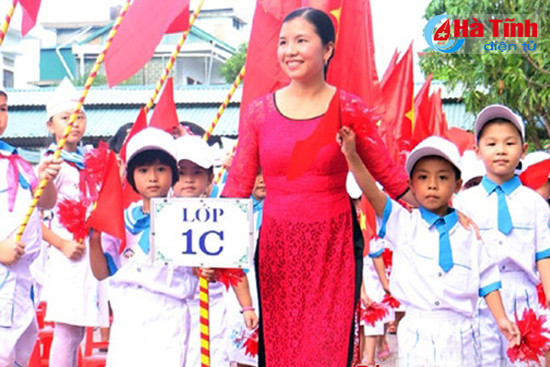 mua khai truong