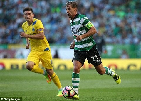 leicester tieu nhu dai gia chi gan 50 trieu bang cho hai tan binh