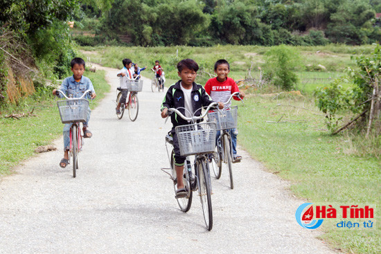 tre em rao tre hao huc don chao nam hoc moi