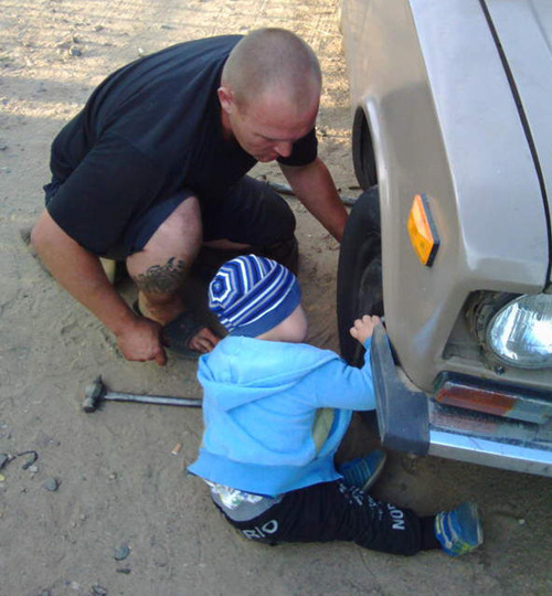 cuoi te ghe khi tat ca san sang nhung com chua bat nut