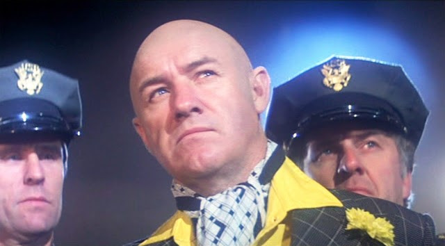 4. Lex Luthor – Gene Hackman trong Superman (Siêu nhân): Superman là bộ phim đặt nền móng cho loạt phim siêu anh hùng sau này. Chính vì thế, vai phản diện trong phim cũng được xem là nhân vật “siêu ác nhân” đầu tiên của DC trên màn ảnh rộng. Độc ác, tự mãn và đầy quyền lực, Lex Luthor đã hoàn toàn lột tả được hình ảnh một “vai ác” kinh điển qua diễn xuất tài tình của nam diễn viên đoạt giải Oscar - Gene Hackman. 10 ke phan dien duoc yeu thich hon anh hung trong phim