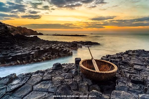 viet nam nhung khoanh khac tuyet dep va thanh binh