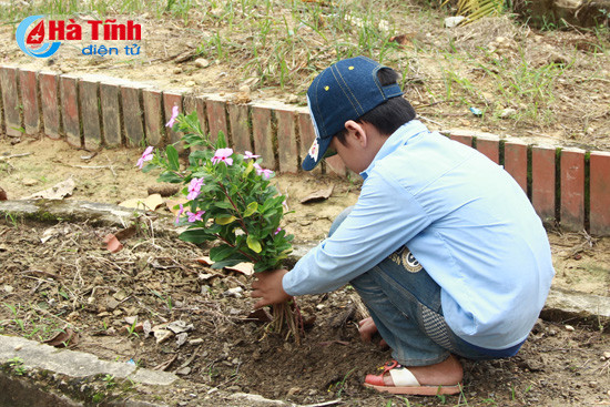 tre em rao tre hao huc don chao nam hoc moi