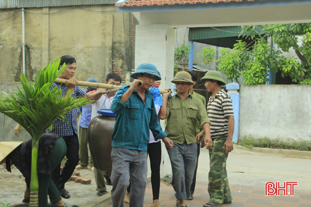 Các tổ chức đoàn thể Nghi Xuân giúp dân xây dựng nông thôn mới