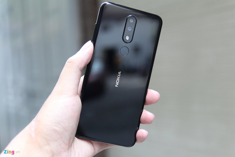 Chi tiết Nokia X5 vừa về Việt NAm - giống iPhone X, giá từ 3 triệu đồng