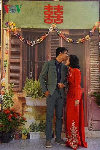 “Xuyên không” trải nghiệm đám cưới thời bao cấp giữa lòng Hà Nội