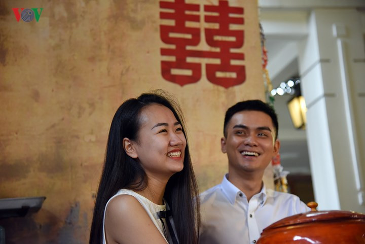 “Xuyên không” trải nghiệm đám cưới thời bao cấp giữa lòng Hà Nội
