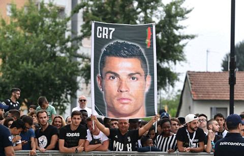 Ấn định ngày Ronaldo đá trận ra mắt Juventus