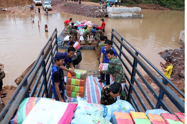 Việt Nam hỗ trợ Lào 200.000 USD khắc phục sự cố vỡ đập thủy điện