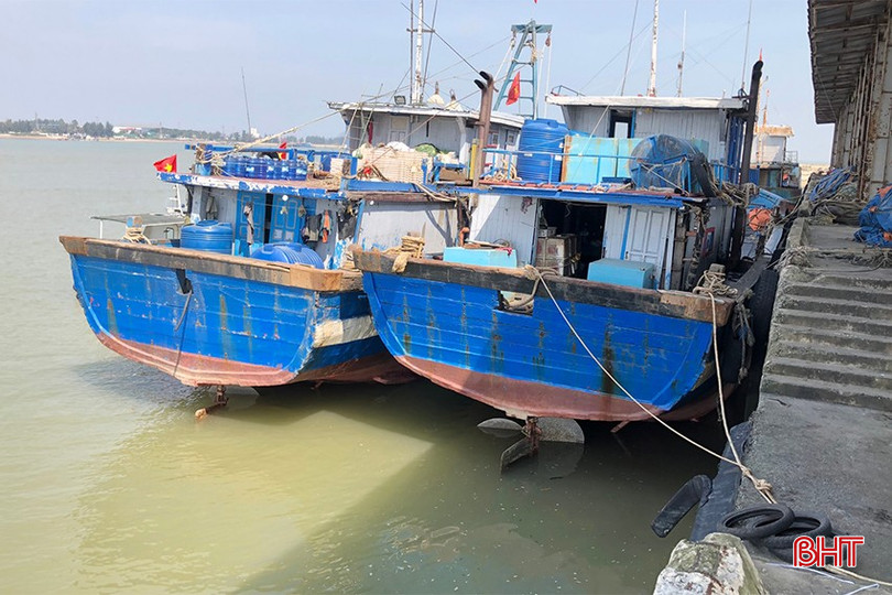 Tàu cá neo đậu tại cảng cá Xuân Hội. bqbht_br_cang-ca-xuan-hoi-09.jpg