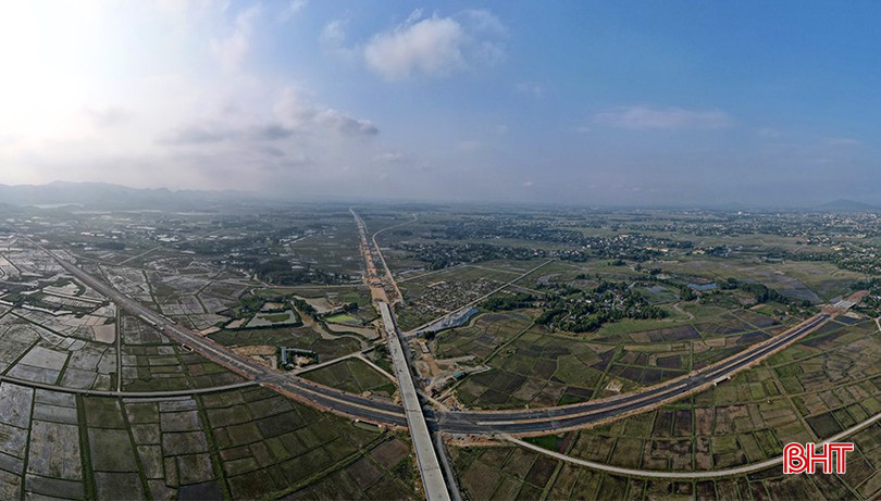 Dự án đường Hàm Nghi kéo dài đang được triển khai thi công. bqbht_br_ha-tang-giao-thong-2.jpg
