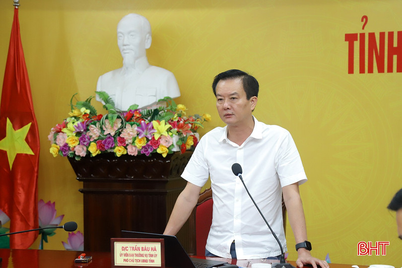 Phó Chủ tịch UBND tỉnh Trần Báu Hà quán triệt một số nội dung về công tác GPMB dự án đường sắt tốc độ cao trục Bắc - Nam qua địa bàn Hà Tĩnh. bqbht_br_duong-sat-toc-do-cao-01.jpg