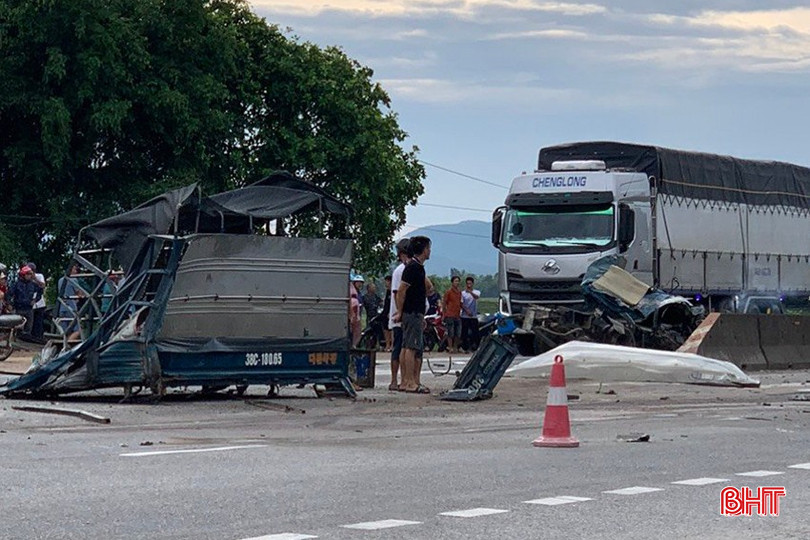 Vụ TNGT đặc biệt nghiêm trọng xảy ra vào tháng 6/2024 trên QL1 qua xã Cẩm Thịnh, huyện Cẩm Xuyên khiến 3 người tử vong. bqbht_br_tngt-2-288.jpg