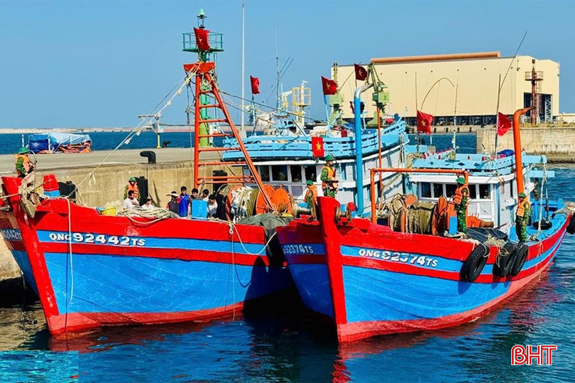 Lực lượng chức năng Hà Tĩnh kiên quyết xử lý nghiêm các hành vi sai phạm trong quá trình khai thác trên biển. Ảnh minh họa bqbht_br_xu-phat-tau-ca-danh-bat-sai-quy-dinh.jpg