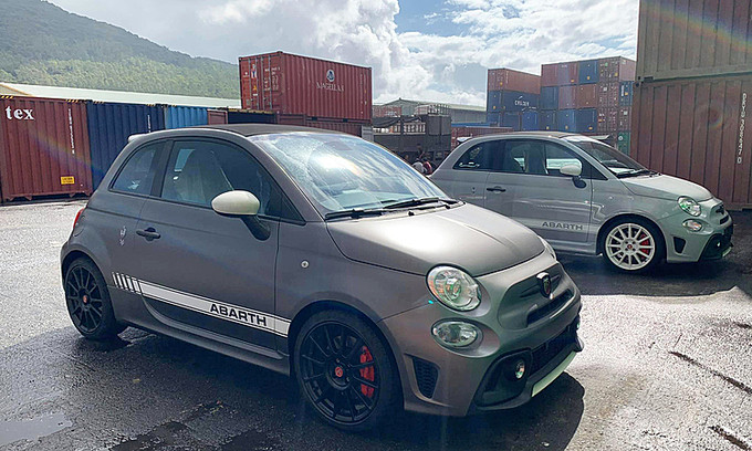 Những mẫu ôtô “tí hon” có giá “khổng lồ” tại Việt Nam