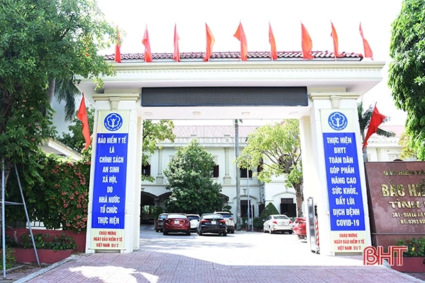 Quy định khen thưởng các danh hiệu trong phong trào “Toàn dân đoàn kết xây dựng đời sống văn hóa”