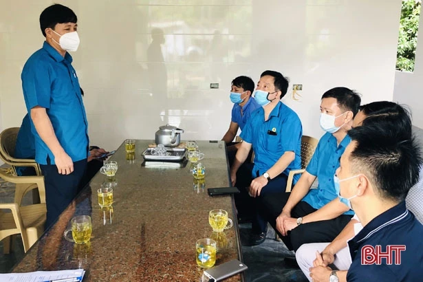 Công đoàn Hà Tĩnh trích hơn 1,2 tỷ đồng hỗ trợ người lao động làm nhà ở