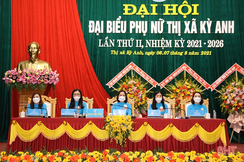 Bà Đoàn Thị Mỹ tái đắc cử Chủ tịch Hội LHPN thị xã Kỳ Anh