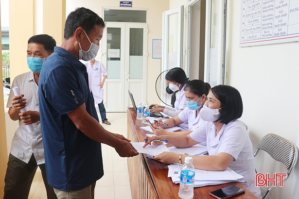 Huyện Kỳ Anh, Thạch Hà triển khai tiêm vacxin phòng COVID-19 đợt 4