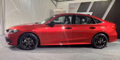 Honda Civic 2022 ra mắt tại Thái Lan giá từ 29.110 USD, chờ ngày về Việt Nam