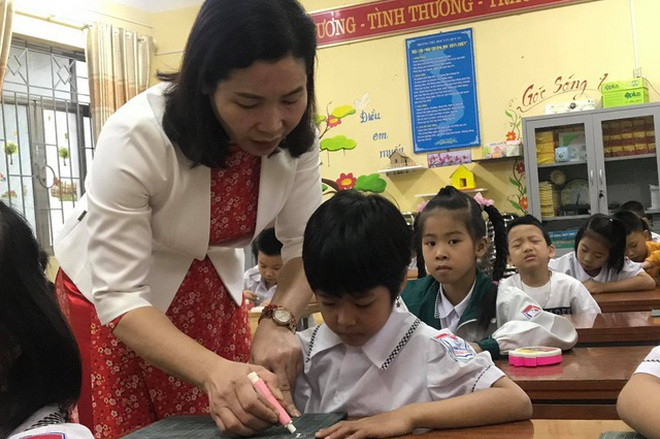 Chính phủ ban hành quy định chế độ phụ cấp thâm niên nhà giáo - 1 Chính phủ ban hành quy định chế độ phụ cấp thâm niên nhà giáo