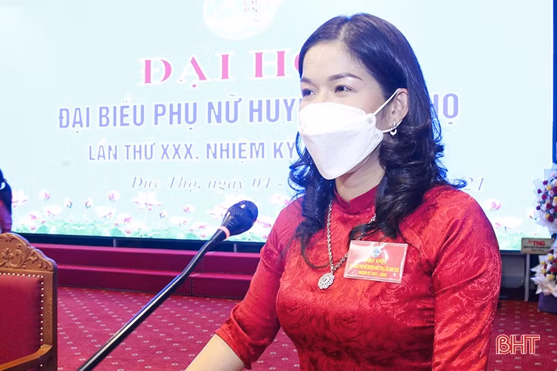 Bà Trần Thị Thùy Nhung tái cử Chủ tịch Hội LHPN huyện Đức Thọ