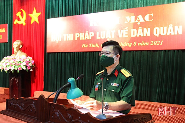 52 thí sinh tham dự Hội thi Pháp luật về dân quân tự vệ năm 2021