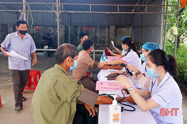 Huyện Kỳ Anh, Thạch Hà triển khai tiêm vacxin phòng COVID-19 đợt 4