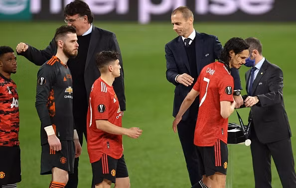 Bốc thăm Champions League: PSG tái ngộ Man City, MU “dễ thở”