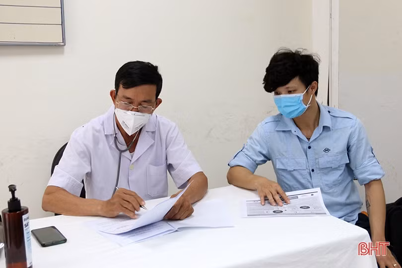 1.350 công nhân Formosa Hà Tĩnh tiêm vacxin phòng COVID-19