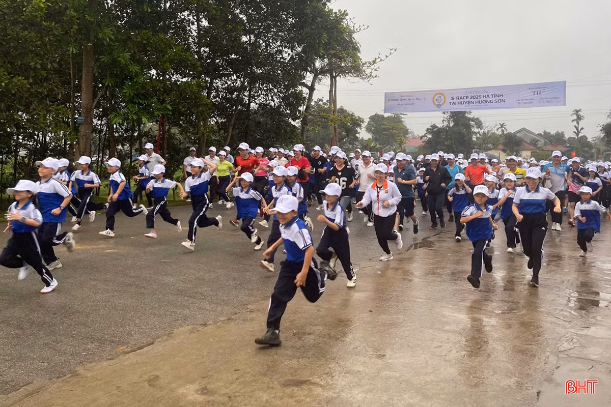 Các vận động viên tham gia xuất phát từ Trường Tiểu học thị trấn Phố Châu (TDP 6, thị trấn Phố Châu) chạy 1 vòng dài khoảng 2km theo đường Nguyễn Chí Tín vào đường Lương Hiển rồi trở lại điểm xuất phát.