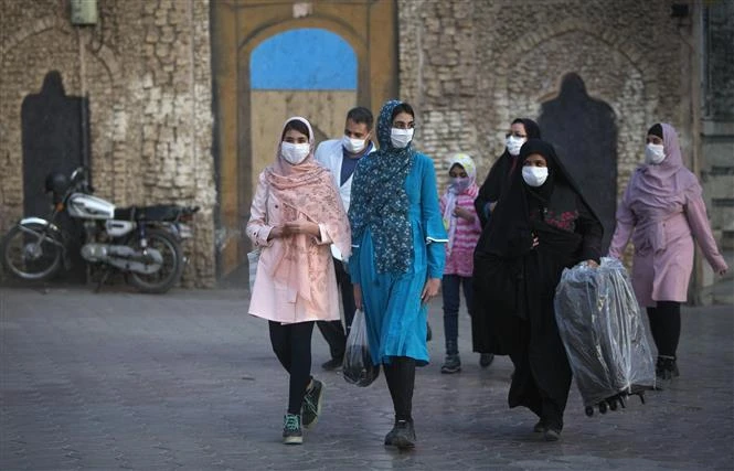 Covid-19 tới sáng 9/11: Thế giới trên 1,2 triệu người tử vong, châu Âu ngày càng nghiêm trọng