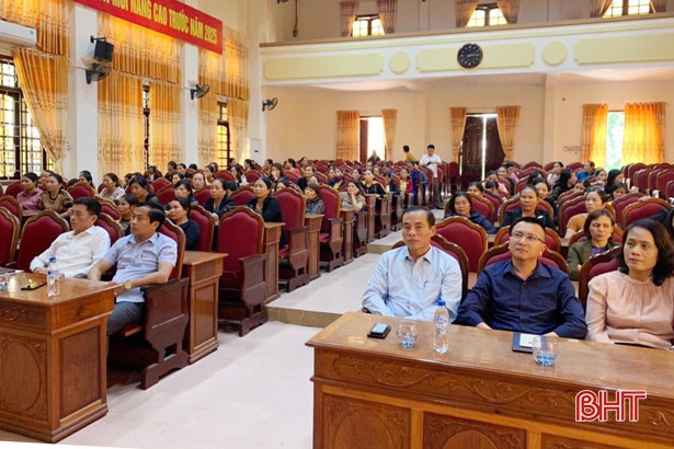 Trang bị kiến thức, tư vấn pháp luật cho phụ nữ Can Lộc