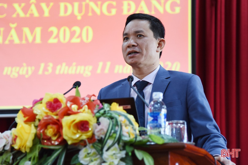 Bồi dưỡng nghiệp vụ công tác Đảng cho hơn 600 bí thư chi bộ thuộc Đảng ủy Khối CCQ&DN Hà Tĩnh