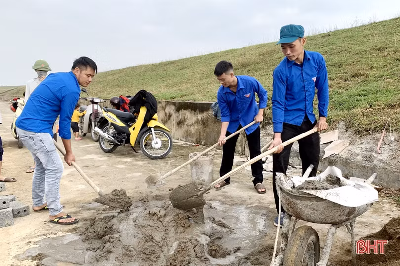Tràn đầy sức trẻ trên những “công trường thanh niên ở Hà Tĩnh