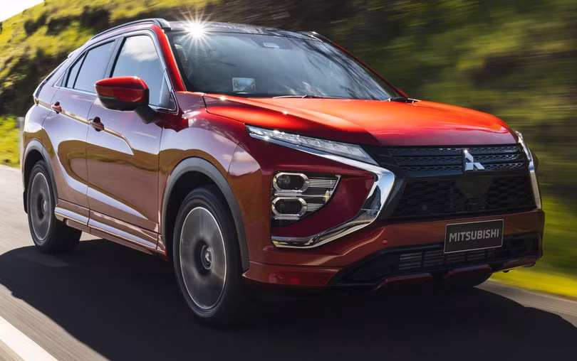 Cận cảnh Mitsubishi Eclipse Cross facelift - cốp rộng, thiết kế đẹp