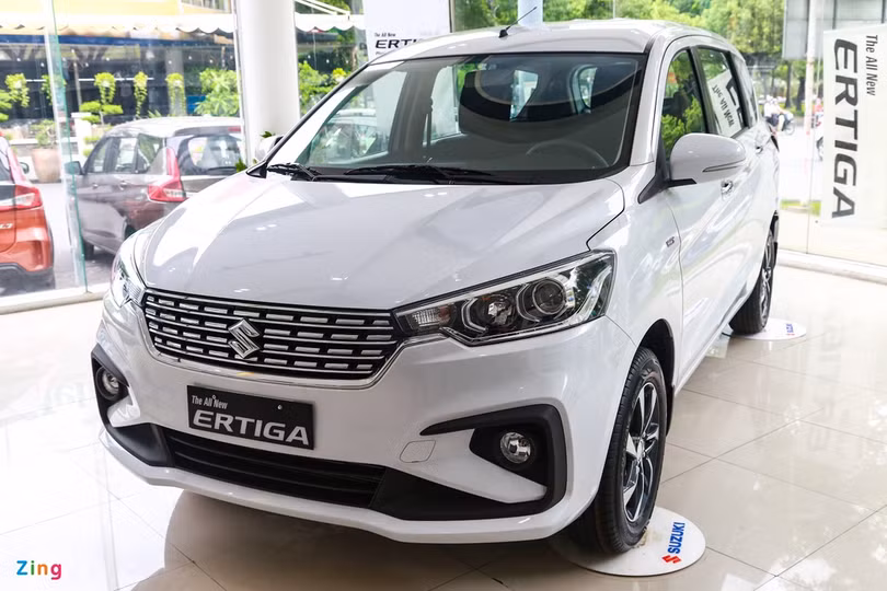 Nhiều ôtô 7 chỗ nhập khẩu được ưu đãi phí trước bạ dịp cuối năm